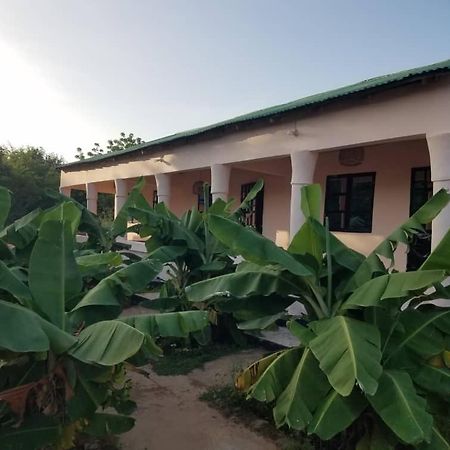 Georgetown Camping Sitaba Lodge מראה חיצוני תמונה