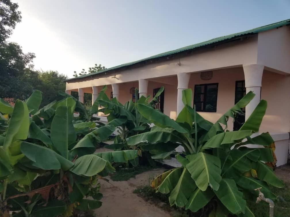 Georgetown Camping Sitaba Lodge מראה חיצוני תמונה